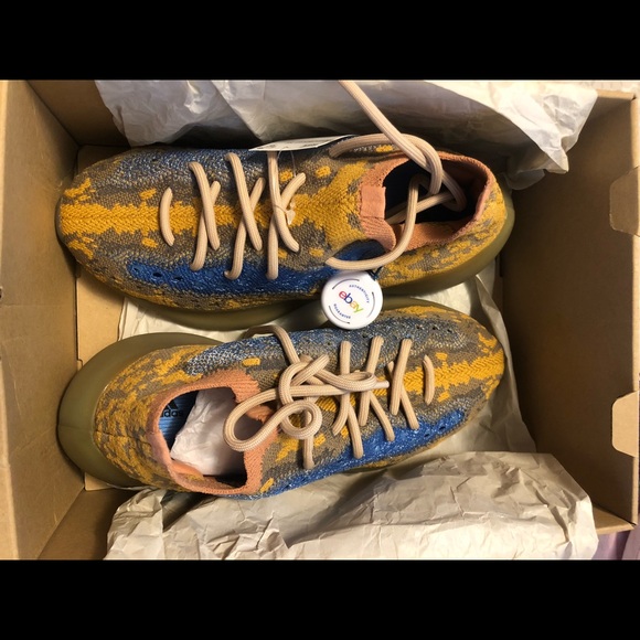 Authentic. New - Picture 5 of 6